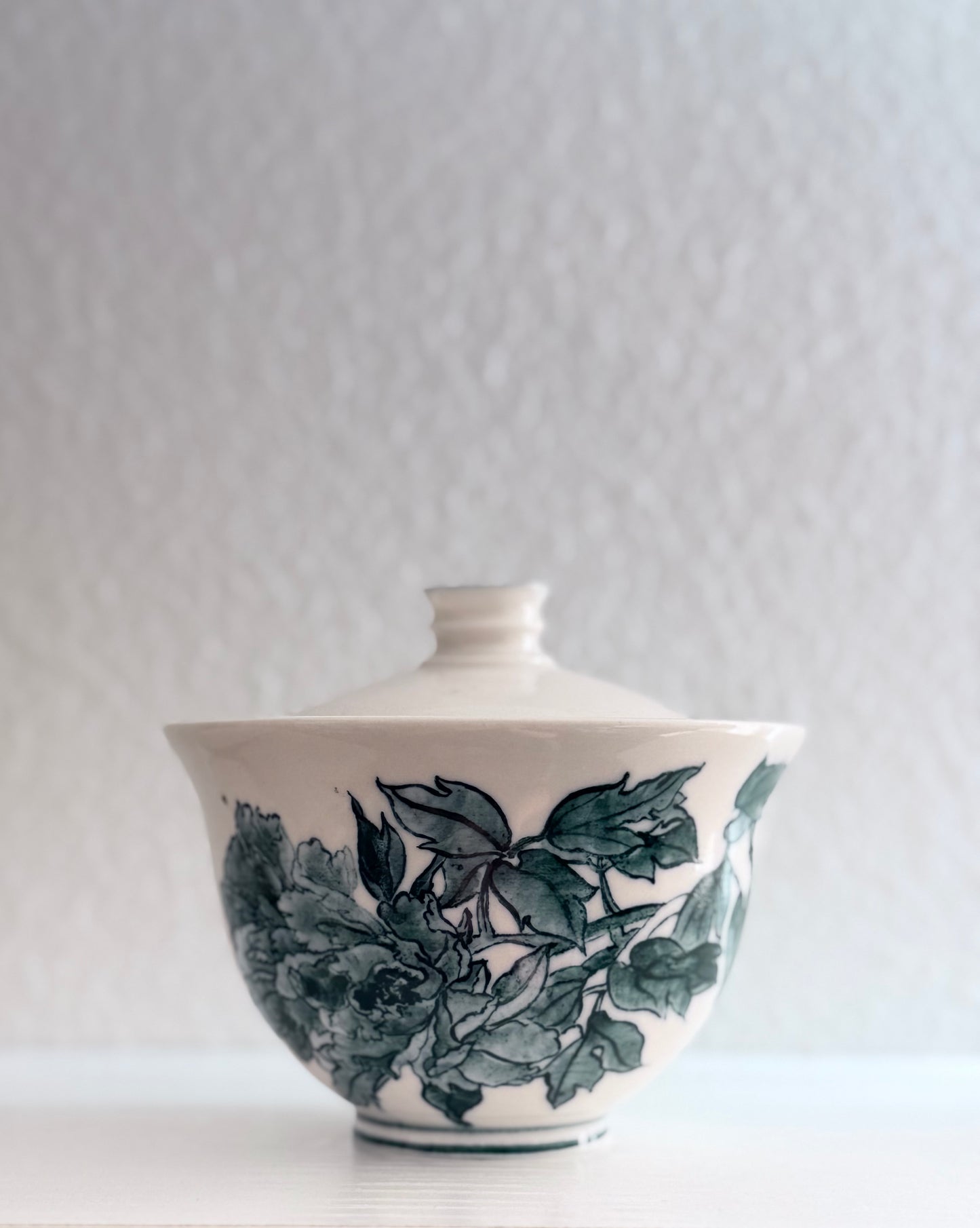 花綻青花蓋碗 Bloom · Blue & White Porcelain Gaiwan-ship now