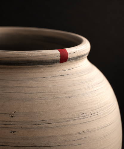 Ship now-墨 Mo’ series Moon Jar
